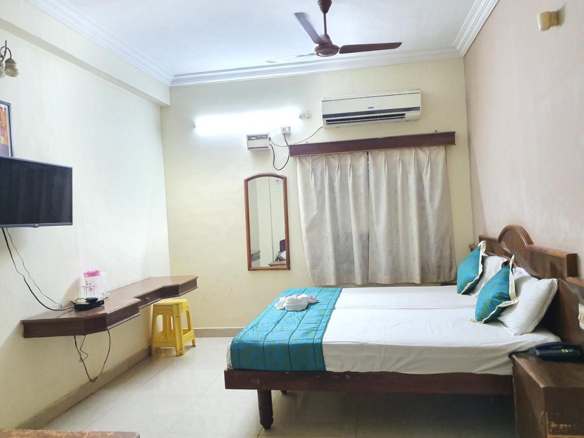 Hotel Sunilkrishna Tirupati Exterior photo