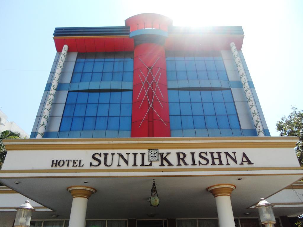Hotel Sunilkrishna Tirupati Exterior photo